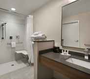 In-room Bathroom 3 Fairfield Inn & Suites by Marriott Shelby