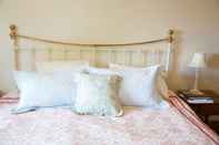 Bedroom Tilbury Cottage