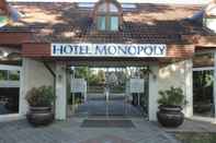 Exterior Hotel Monopoly