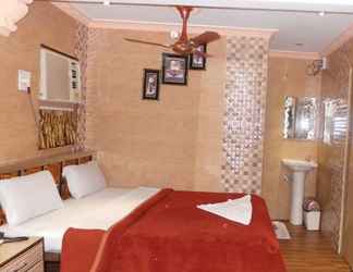 Bilik Tidur 2 Hotel Shadab Palace