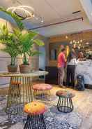 LOBBY Robusta Suites by mushROOM