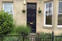 Exterior Central and Spacious 2 Bedroom Flat With Garden