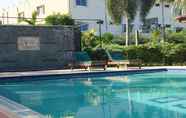 Swimming Pool 2 R.T. Hotel