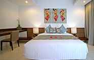 Bedroom 4 Smart Comfort Apartments Batu Jimbar