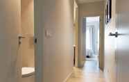 Bilik Mandi dalam Bilik 7 MH Apartments Central Madrid