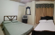 Kamar Tidur 3 Down Town Beach Sarie Bay