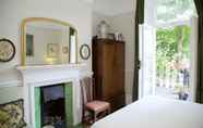 Kamar Tidur 3 A Place Like Home - Charming and Elegant Flat in Chelsea