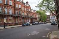 Exterior A Place Like Home - Comfortable South Kensington Apartment