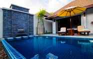 Swimming Pool 7 Villa Susu by Holiplanet