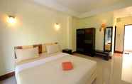 Kamar Tidur 2 The Room Hotel