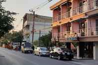 Exterior Baan Rim Khong Hotel