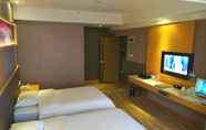 Kamar Tidur 2 Neat Hotel