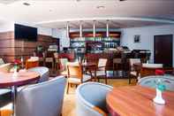 Bar, Kafe, dan Lounge Hotel Olympic Spa & Wellness