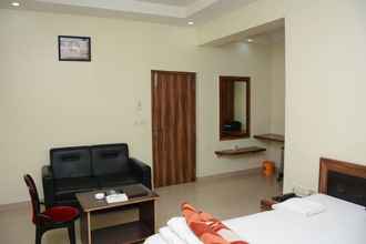 Bedroom 4 Hotel KDM Palace