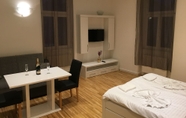 Kamar Tidur 2 United Homes Apartments Vienna