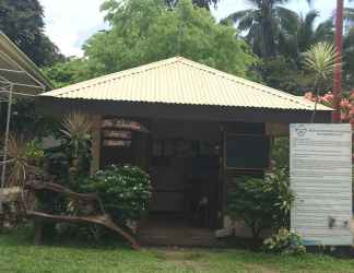 Exterior 2 Tay LeLong's Pension House