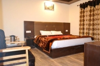 Bilik Tidur Hotel Tridev Manali