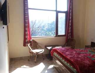 Bedroom 2 Hotel Shimla View