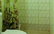 Toilet Kamar 6 Sweet Star Transient Home