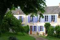 Exterior Chambre d'Hotes Girolles les Forges