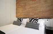 Bilik Tidur 4 BarcelonaForRent Tucson Suites