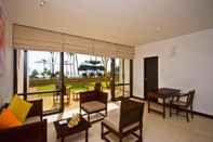 Ruang Umum Oak Ray Haridra Beach Resort