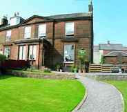 ภายนอกอาคาร 5 Dumfries Villa