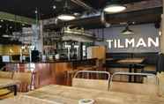 Bar, Kafe, dan Lounge 4 The Tilman