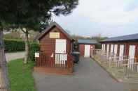 Exterior Herston Caravan & Campsite