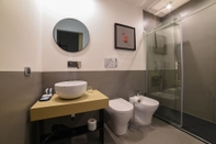 In-room Bathroom Le Mummarelle Napoli