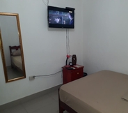 Bilik Tidur 3 Hostal Brisas Calobreñas