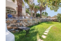 Ruang Umum Amazing 1-Bedroom House in Tinos