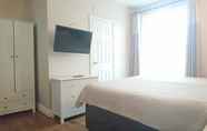 Bedroom 4 Avis Hotel Bromley