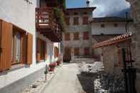 ภายนอกอาคาร Albergo Diffuso Valcellina Val Vajont in Cimolais