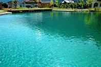 Swimming Pool I Larici