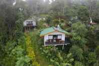 Bangunan Cloudy Hill Cottage