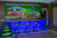 Bar, Cafe and Lounge Aparta Hotel Don Olivo