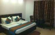 Kamar Tidur 7 Hotel Smart Villa By Royal Collection