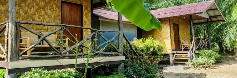 Exterior Sea Sun Bungalows