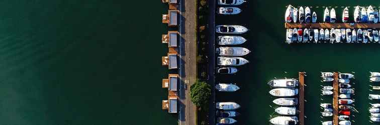 Exterior Floating Resort