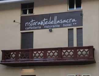 Exterior 2 Albergo Ristorante della Sacra