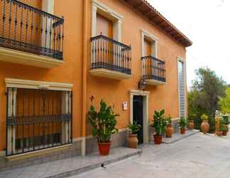 Exterior 2 Hostal Casa Pedro