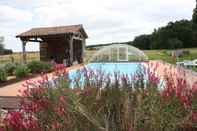 Swimming Pool Domaine de Soulery