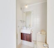 In-room Bathroom 7 Apart Toesca 1727