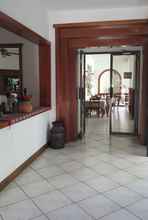Lobby 4 Hotel Casa Flores De Tikal