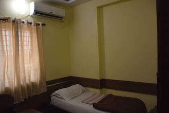 Bilik Tidur 4 Hotel Megharaj