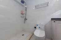 In-room Bathroom Henry's Apartment South Maoming Road