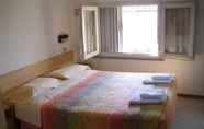 Bedroom 3 Hotel Saint Raphael