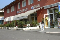 Exterior Hotel San Tomio