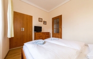 Kamar Tidur 6 Pension Gardena Kaplická 3